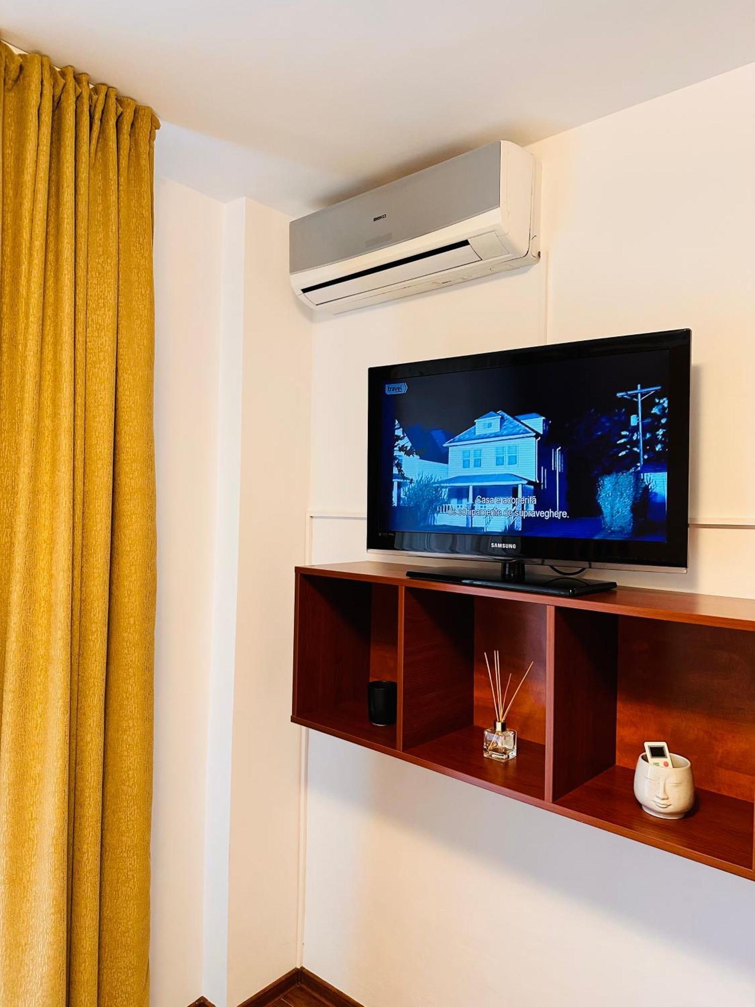 Euro Apartment Bucharest Luaran gambar
